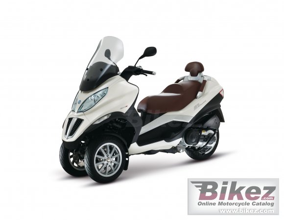 2012 Piaggio MP3 Business 500 photo